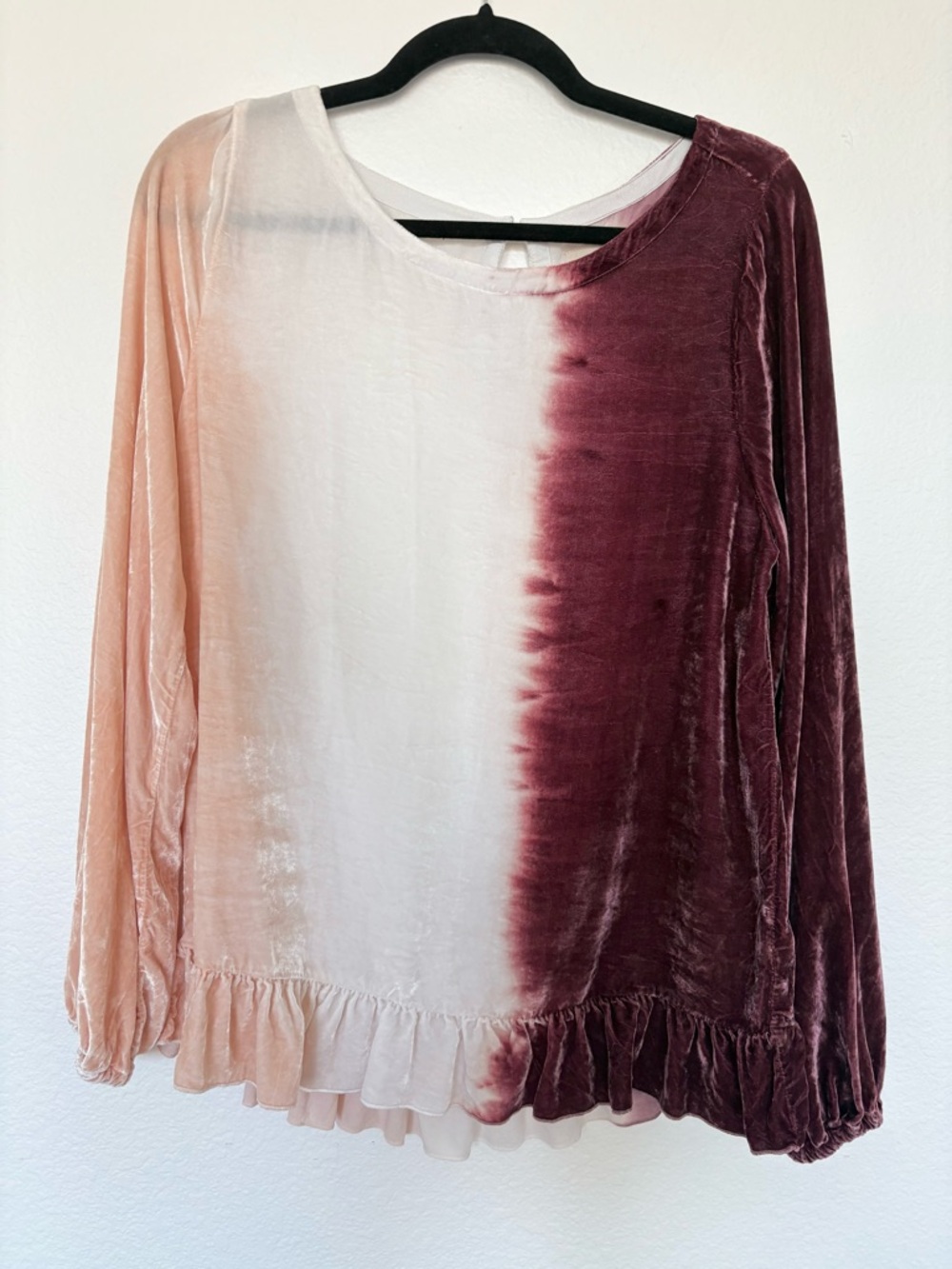 Chaser Velvet Ombre Long Sleeve Top Pink Cream Burgundy Silk Blend Size Medium